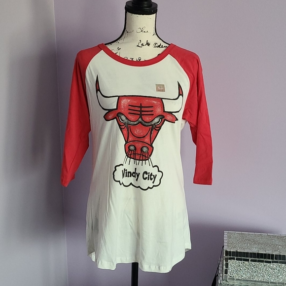 ▪︎CHICAGO BULLS TOP▪︎ - Picture 2 of 6